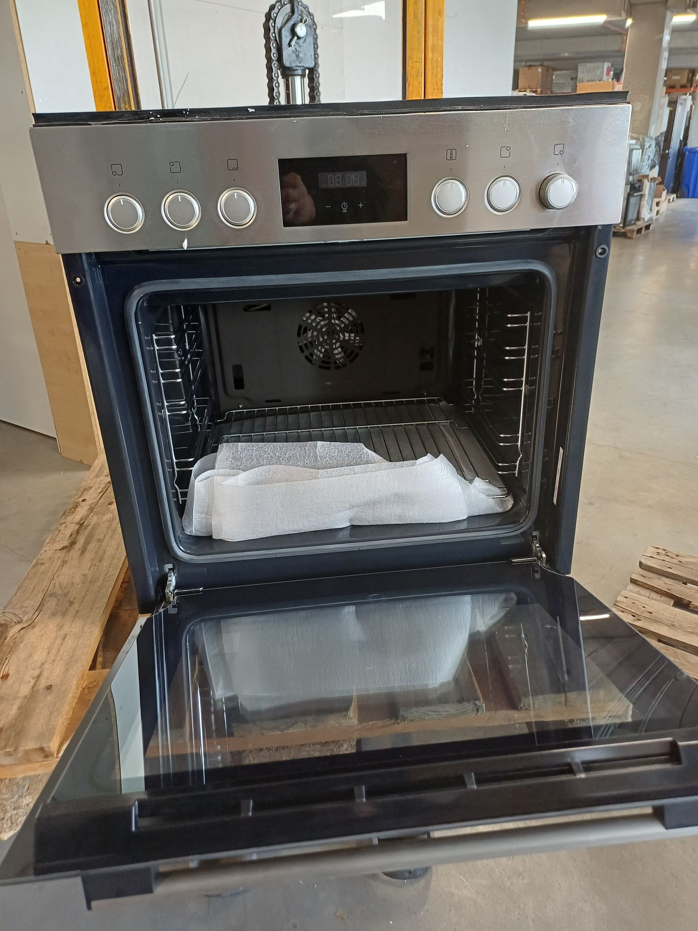 Backofen, elektrischer Ofen, Küchengerät, Rost-/Backofen, Schwarzstahl