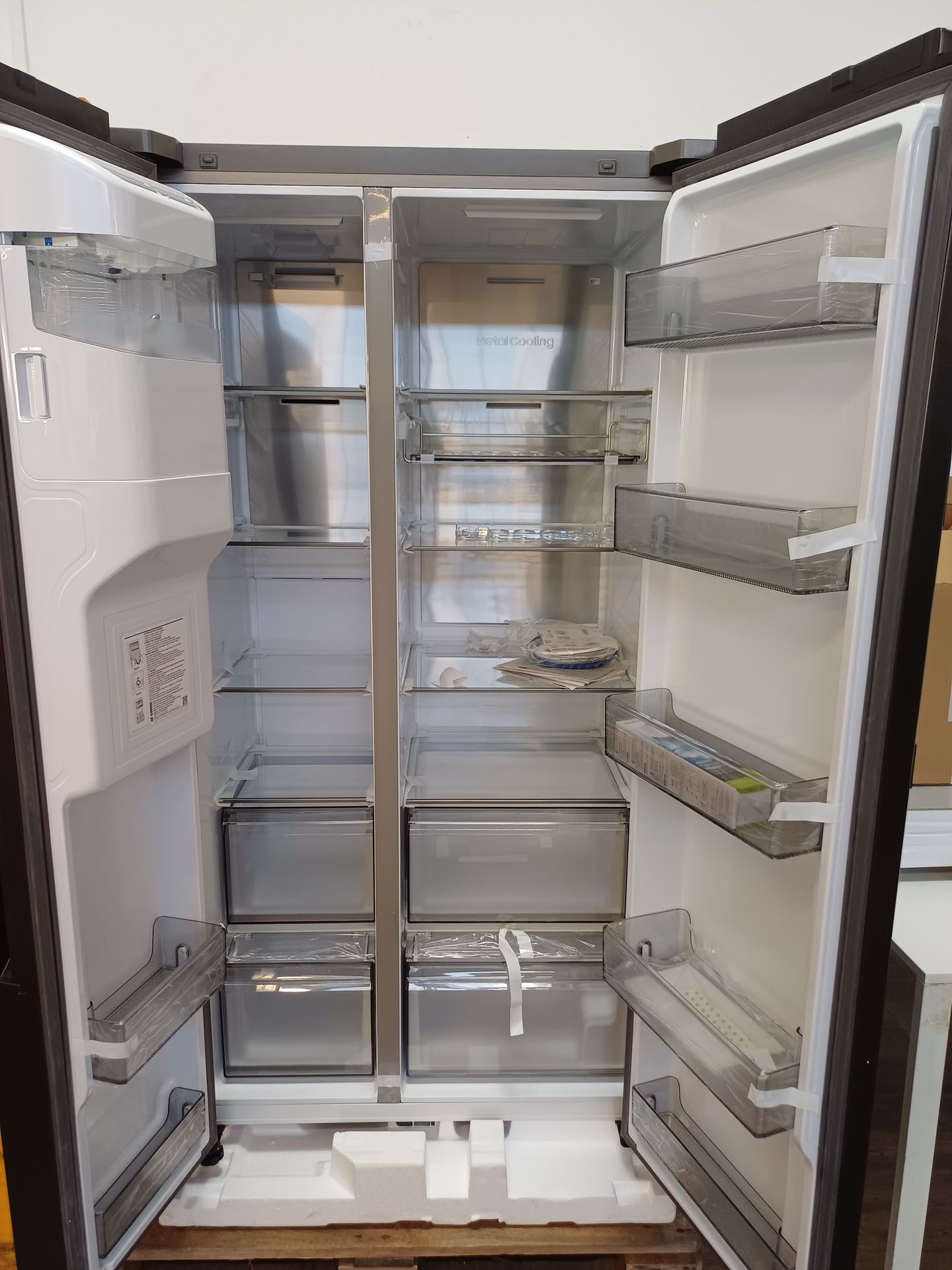 Gerät, Elektrisches Gerät, Kühlschrank