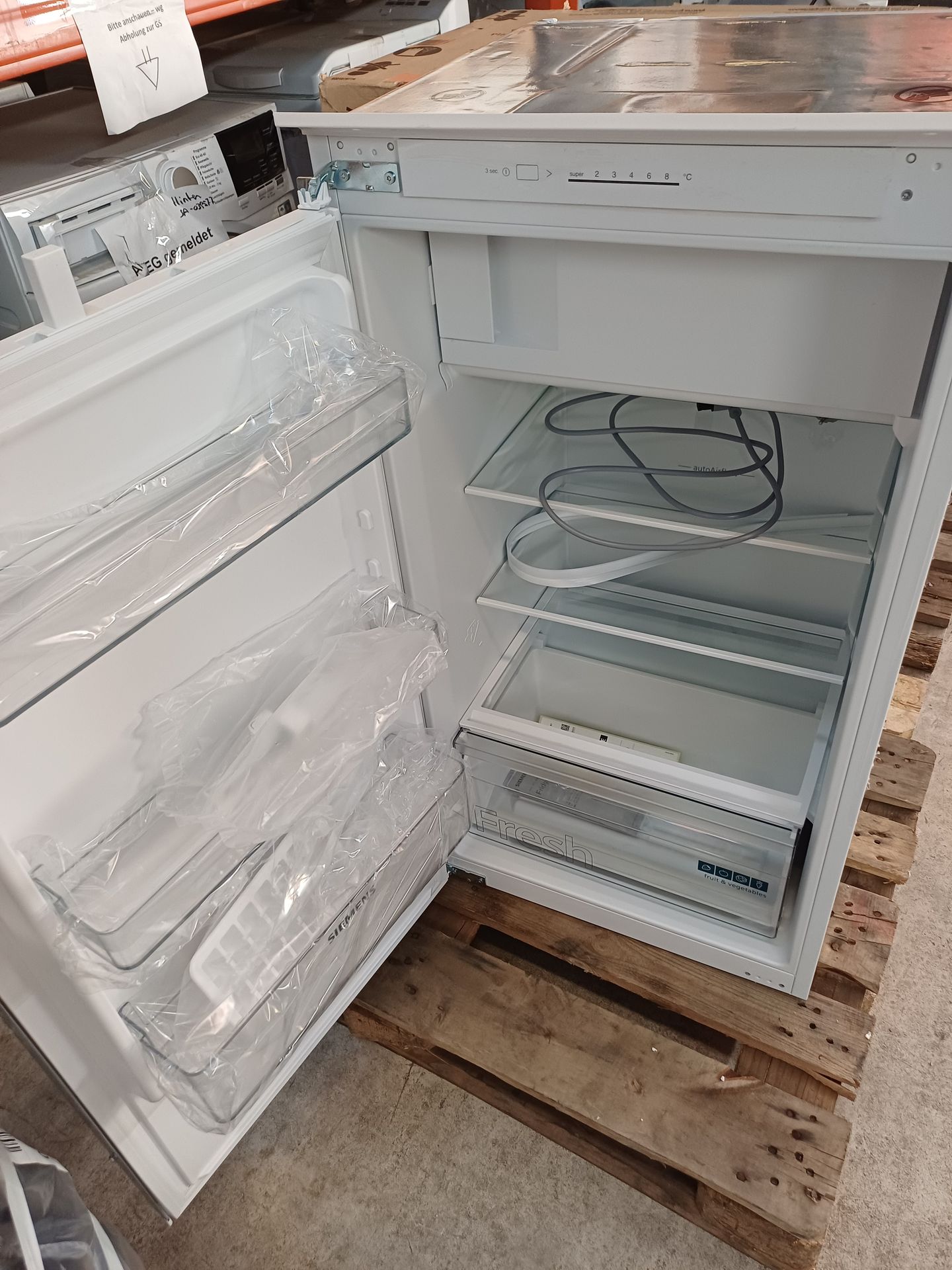 Gerät, Elektrisches Gerät, Kühlschrank