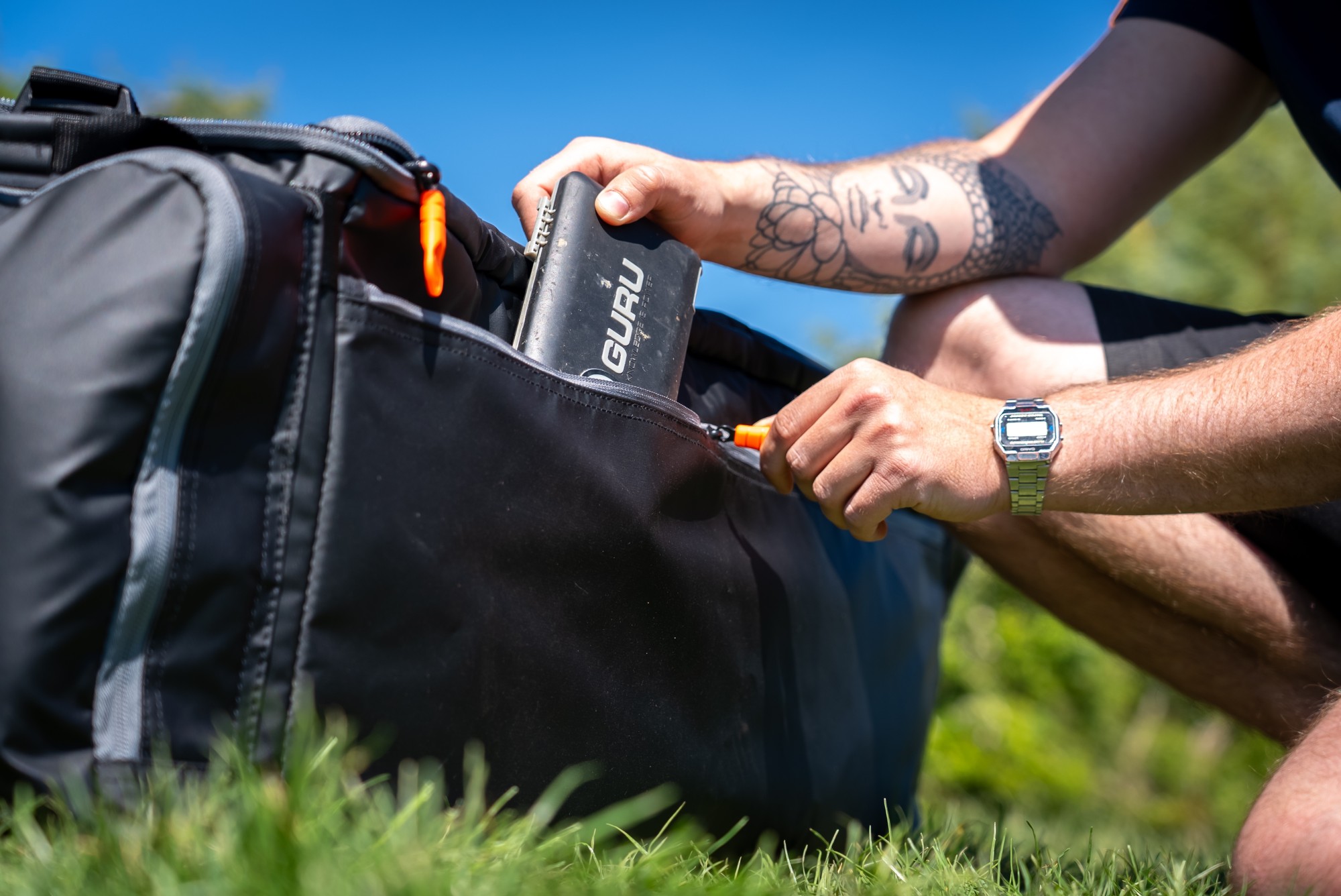 Finger, Person, Haut, Tätowierung, Tasche