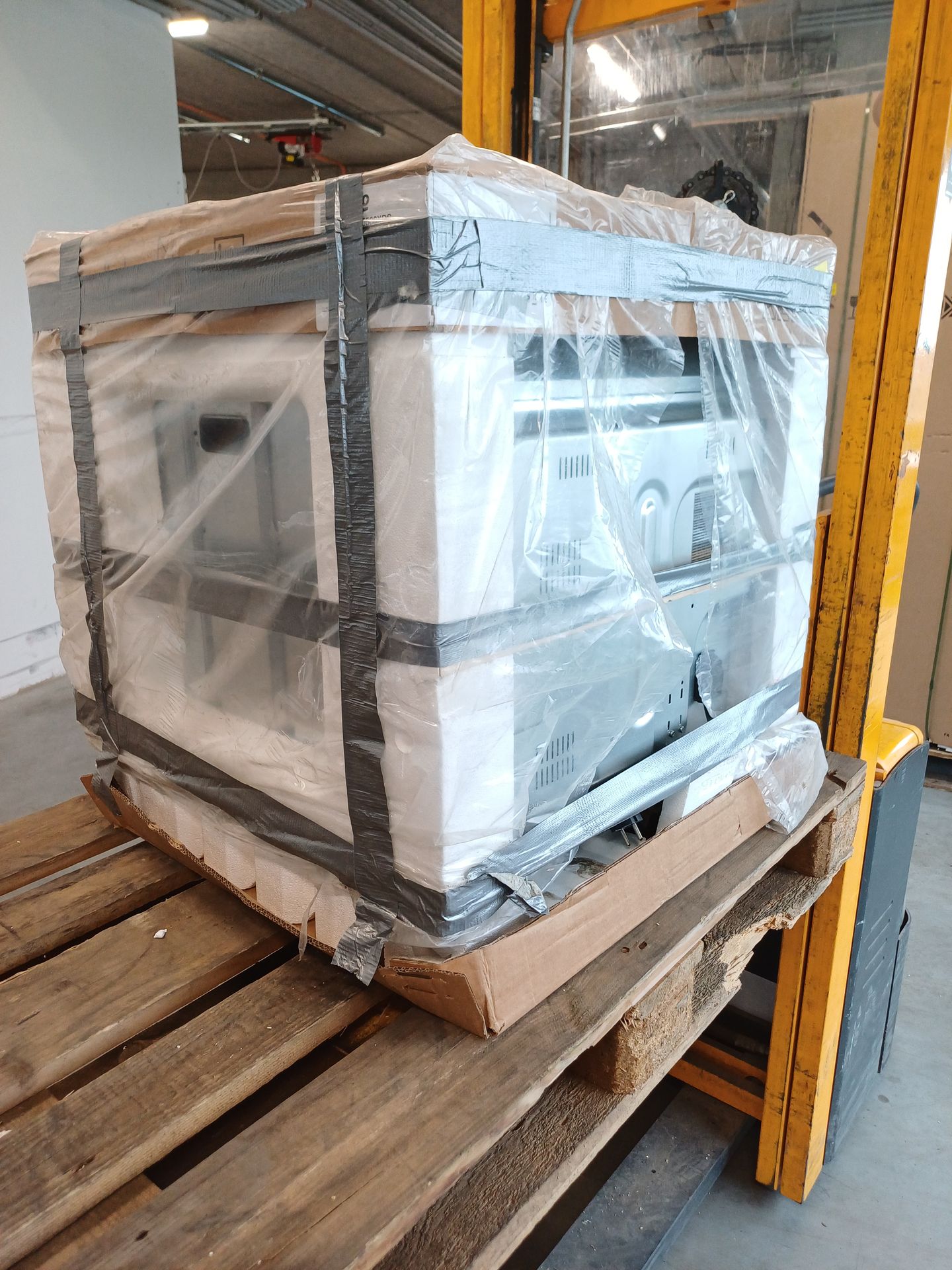 Kühlschrank, Gehäuse, Verpackung, Styropor, Palette