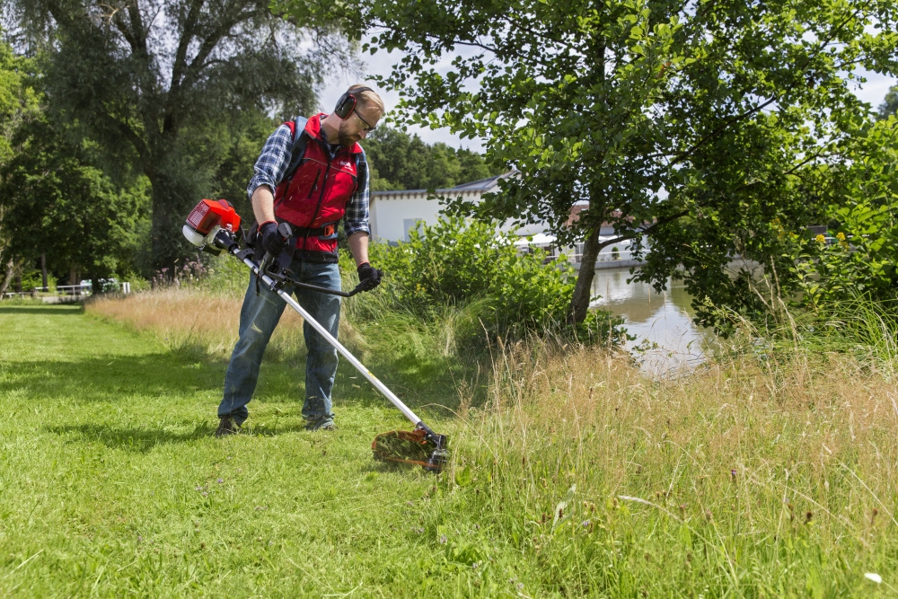 Heckenrasenmäher, Motorsense, Gartenwerkzeug, Rot-schwarz, Gartengerät