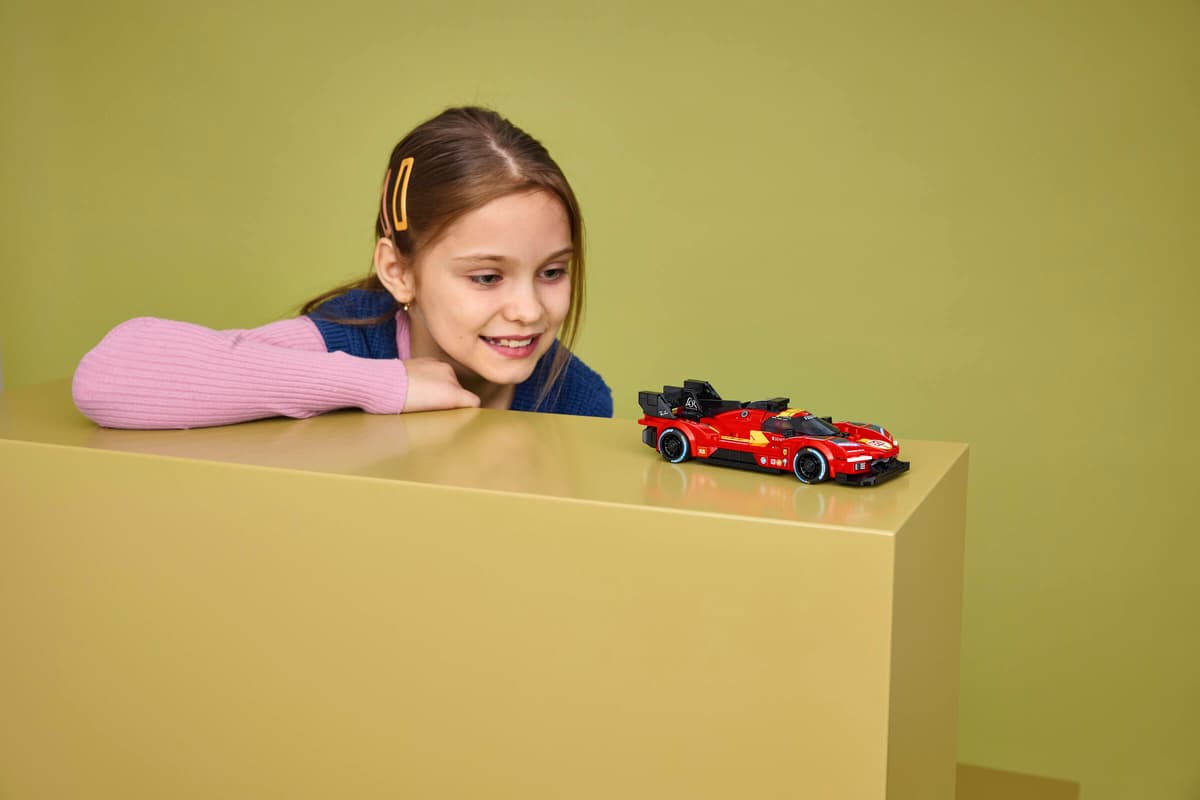 Kinder, Spielzeugauto, Rotes Auto, LEGO Modell, Spielzeug