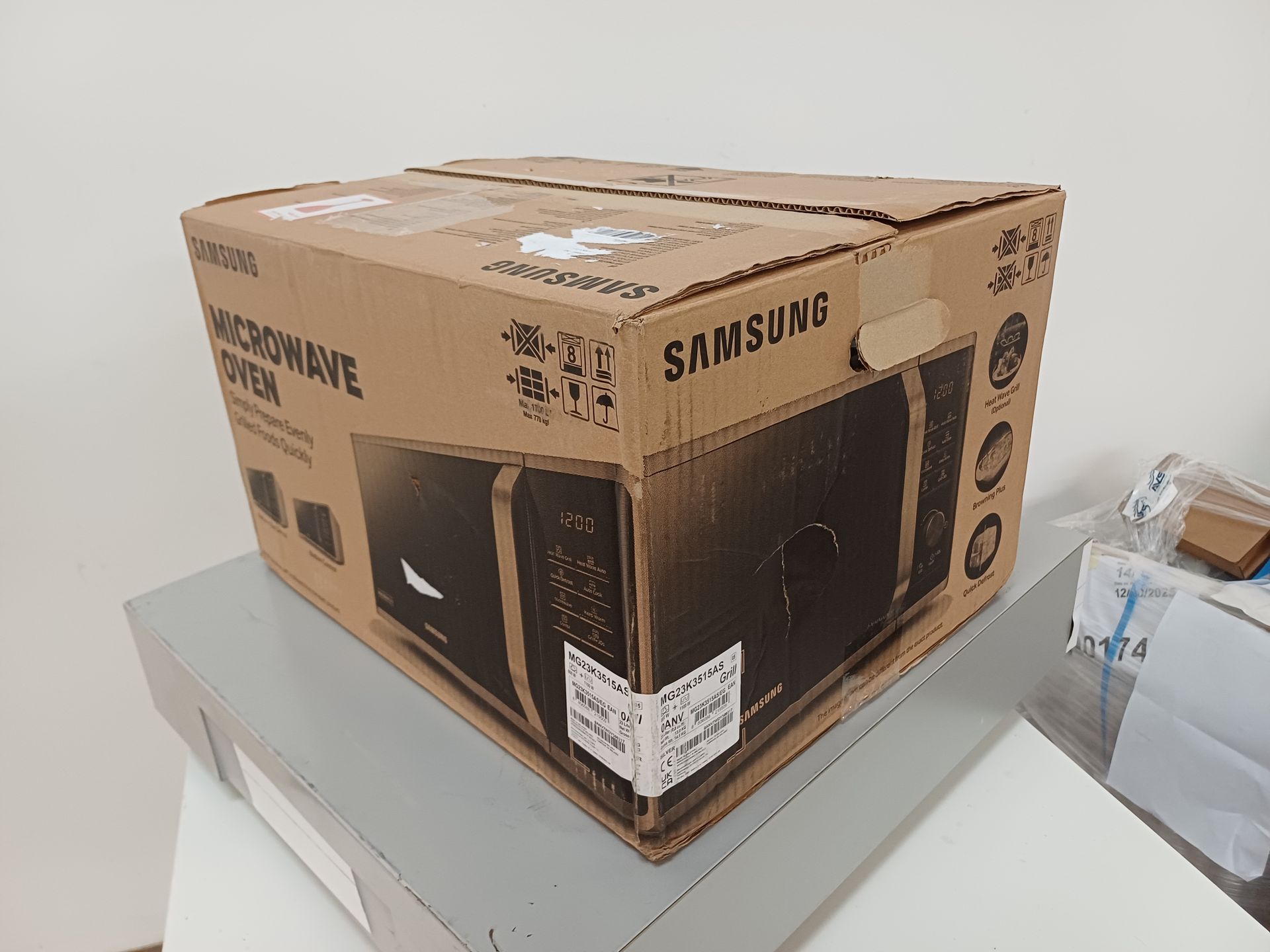 Kiste, Karton, Lieferung des Pakets, Person