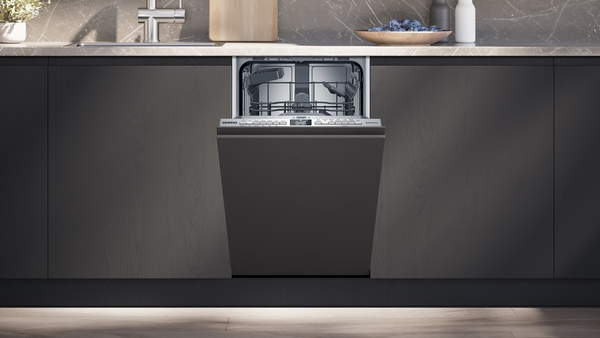 Gerät, Geschirrspülmaschine, Elektrisches Gerät, Innenarchitektur