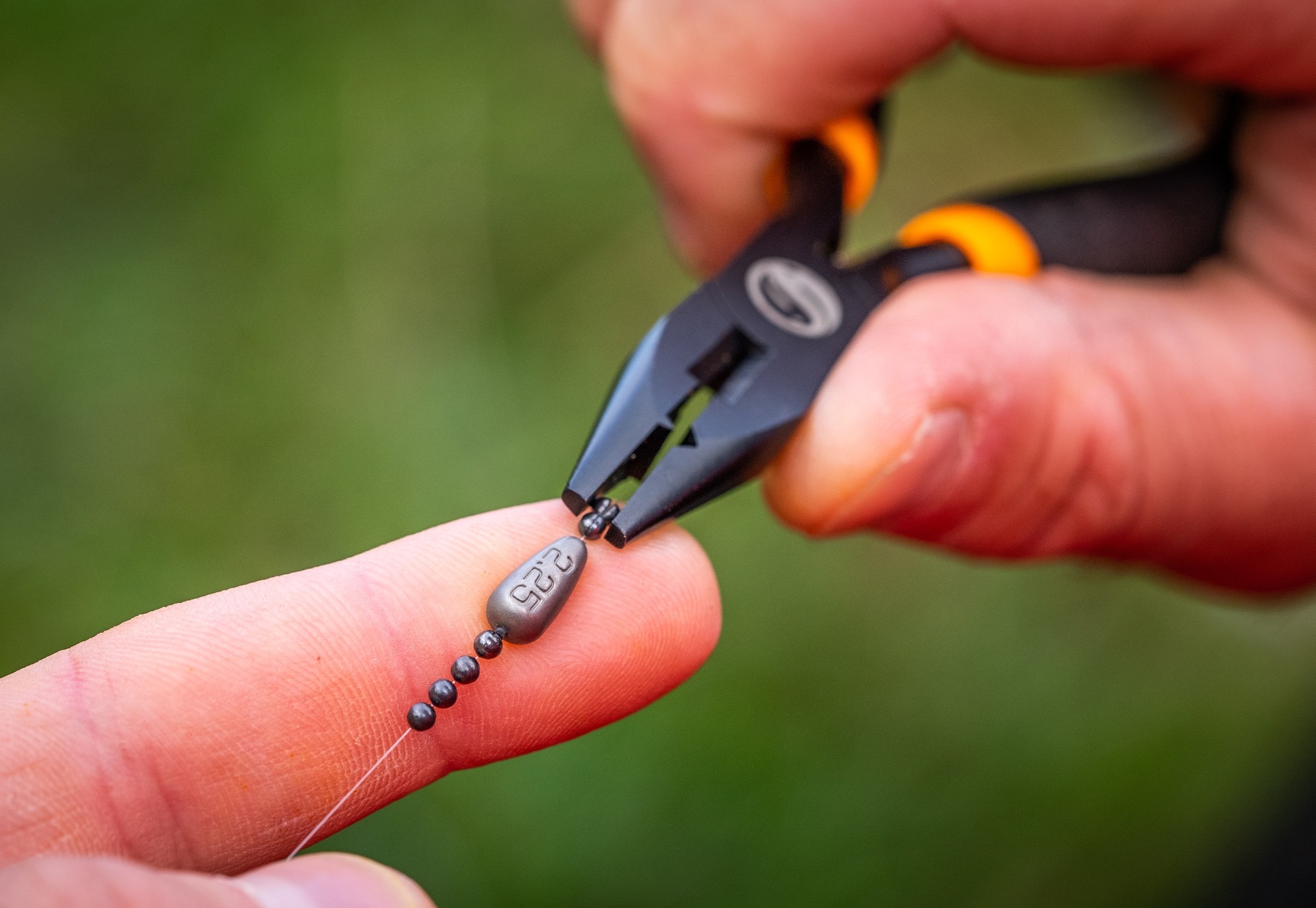 Guru Shot Plier