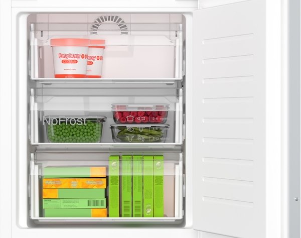 frostfrei, Gefrierfach, Eisschublade, grüne Erbsen, verpackte Ware