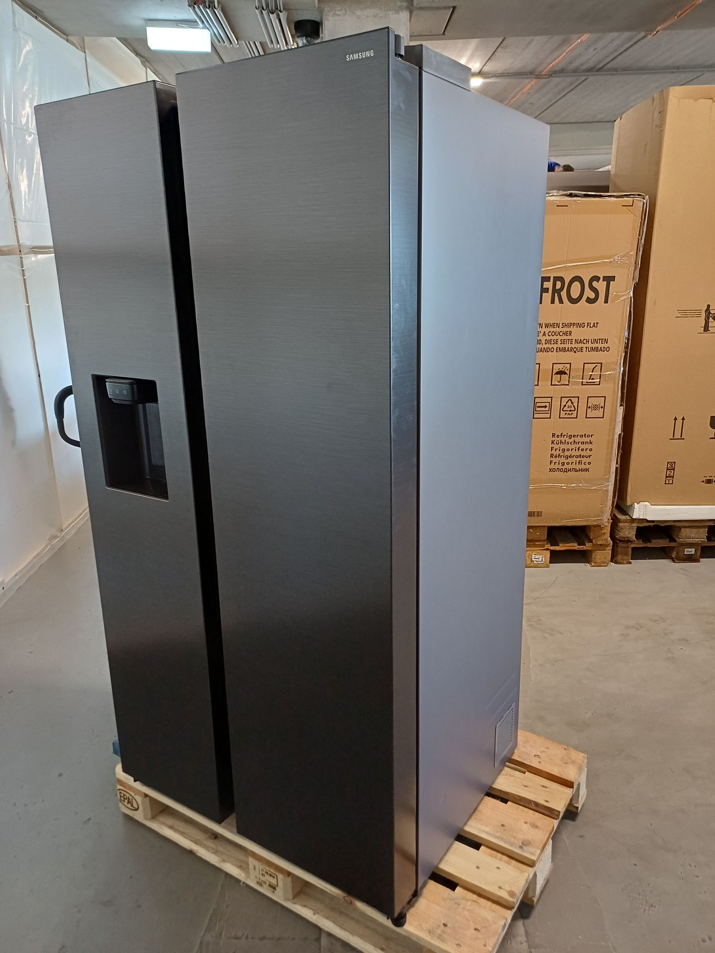 Seiten-zu-Seite Kühlschrank, Küchengerät, Edelstahl, Doppeltür, Wasserspender