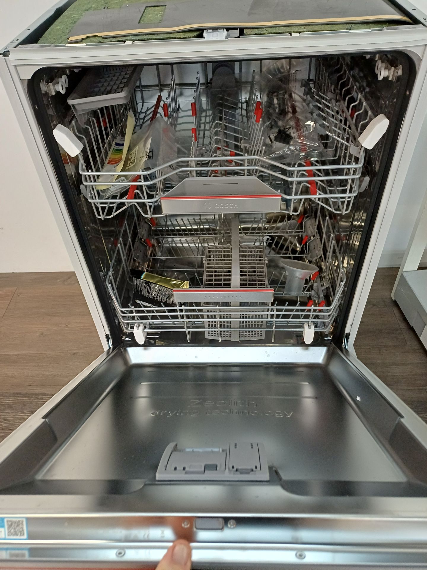 Gerät, Elektrisches Gerät, Geschirrspülmaschine
