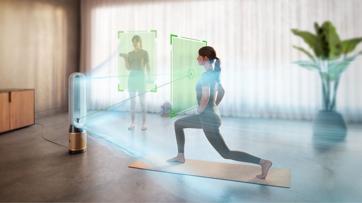 Fitness, Yoga, Person mit Pose, Smart-Helm?, Hologramm?