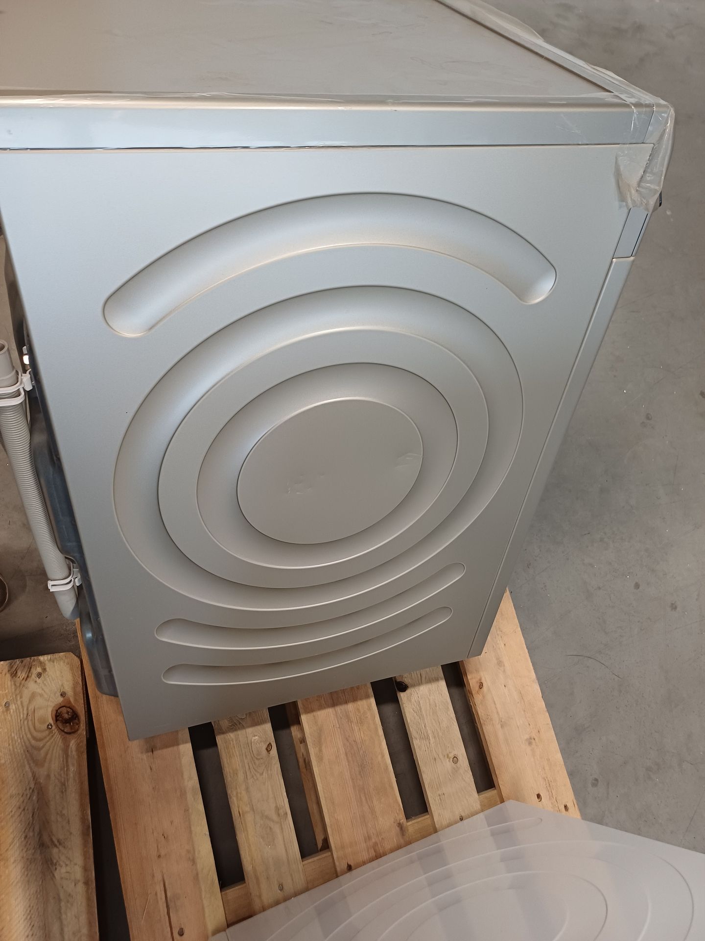 Waschmaschine, Frontlader, Silbergrau, Spiralendesign, Gehäuse