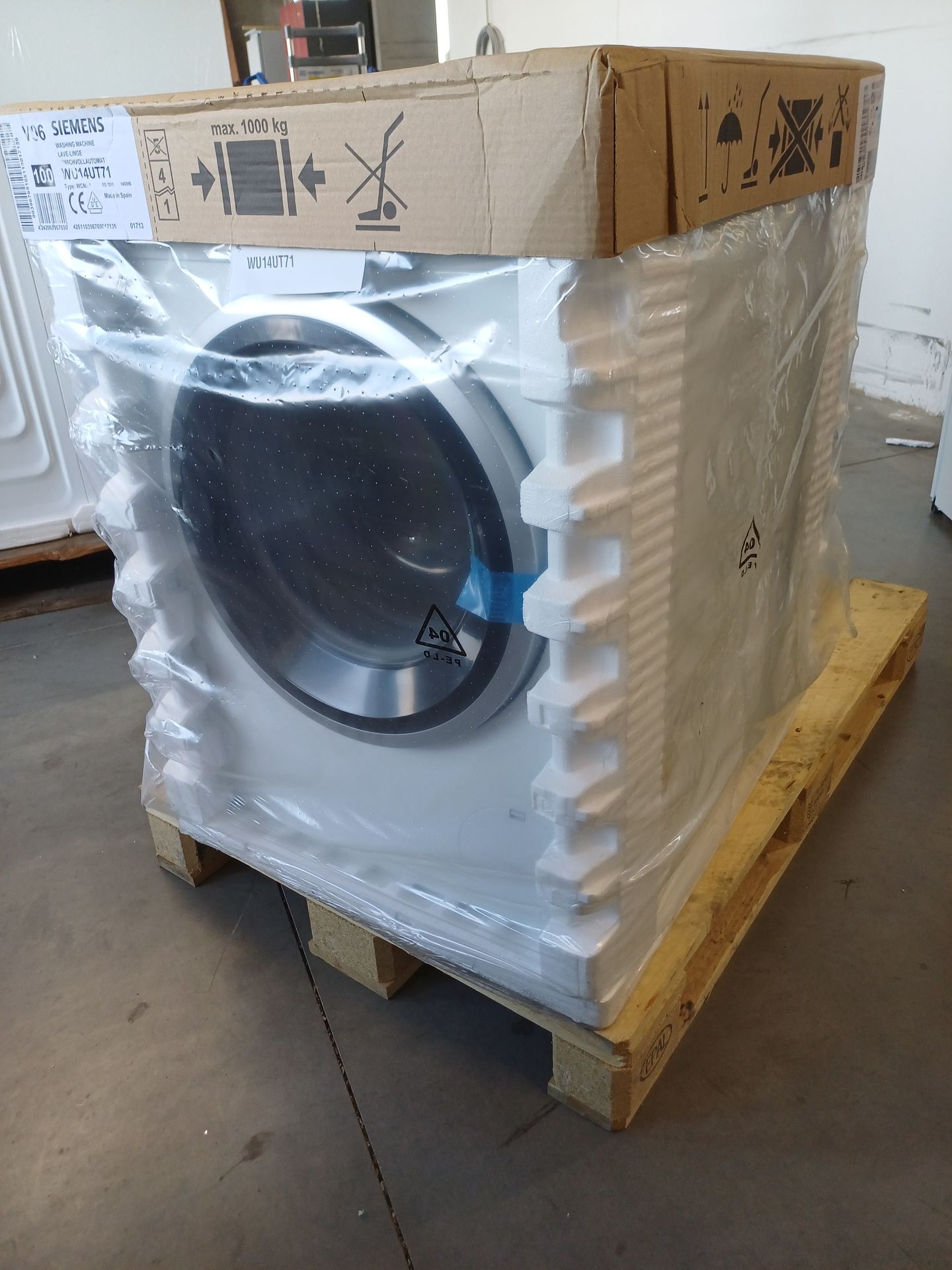 WU14UT71 (SIEMENS ELEKTROGERÄTE) Aussteller