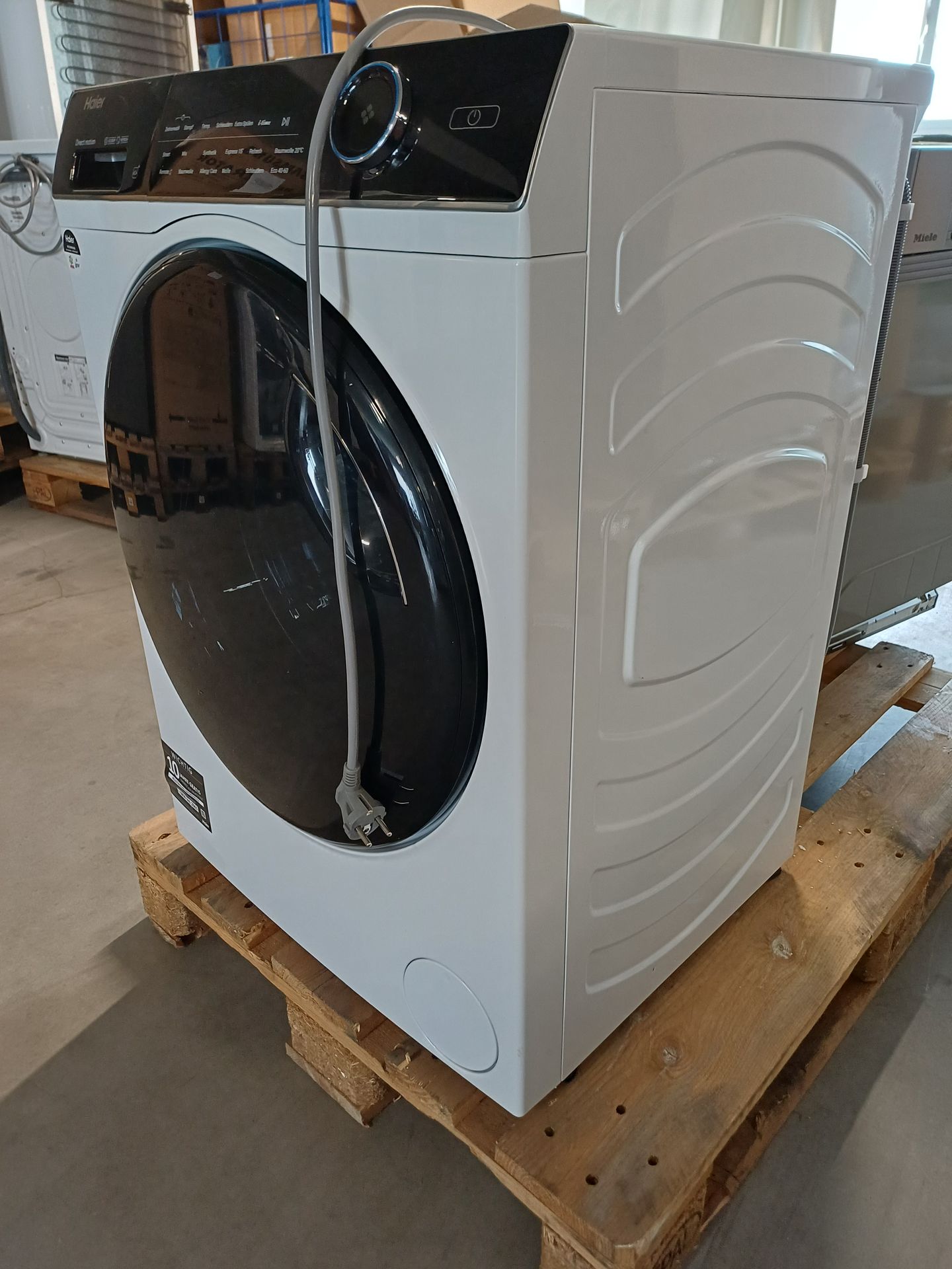 HW90-B14959U1 (HAIER) Aussteller