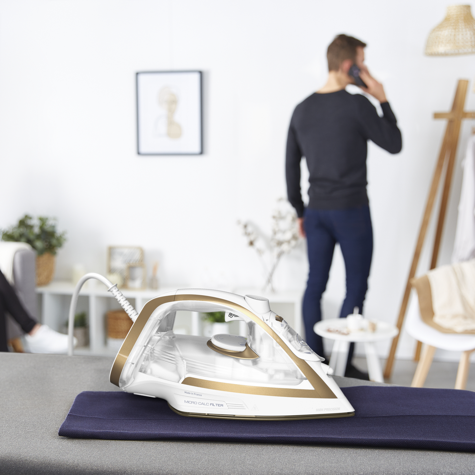 Gerät, Elektrisches Gerät, Person