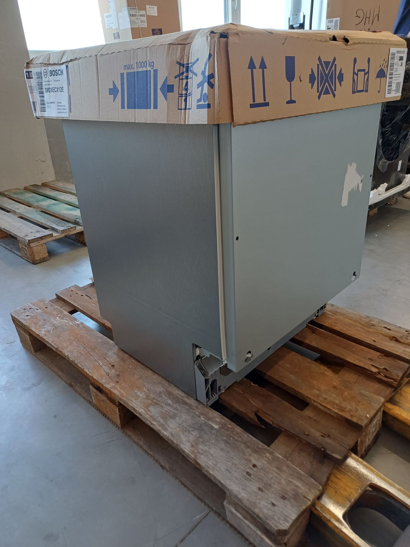 SMD6ECX12E (BOSCH) Aussteller